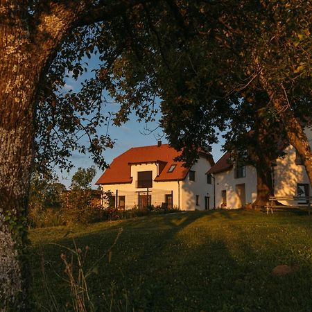 Hisa Na Ravnah Hotel Pišece Eksteriør billede